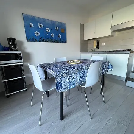 Aparthotel Gardesana Active